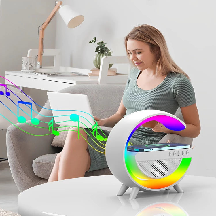 Lámpara G 3 en 1 - Altavoz Bluetooth y Cargador Inalámbrico
