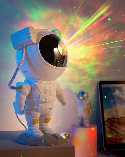 Proyector Astronauta Galaxy – Luz de Estrellas 360° y Nebulosa